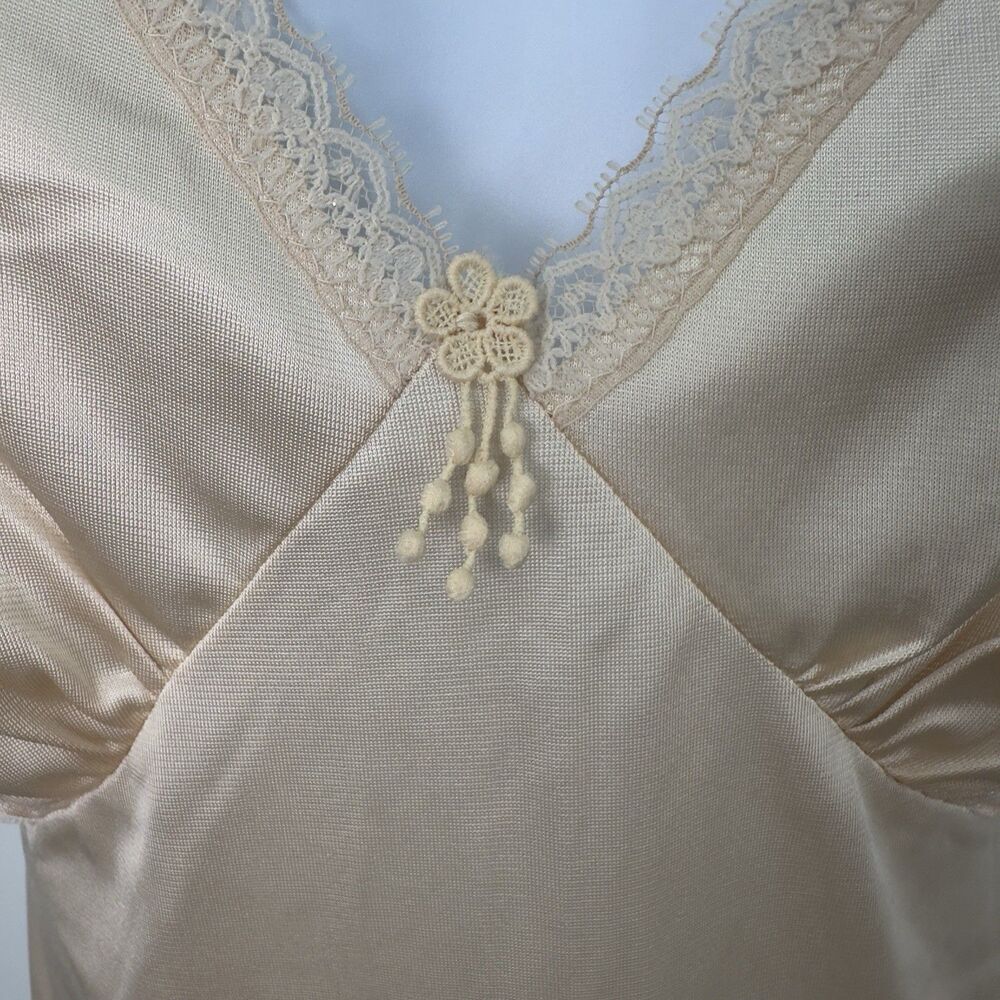 Vtg Satin Slip Dress Cream‎ Intimates Nightgown Lingerie Mob Wife Sexy Bride